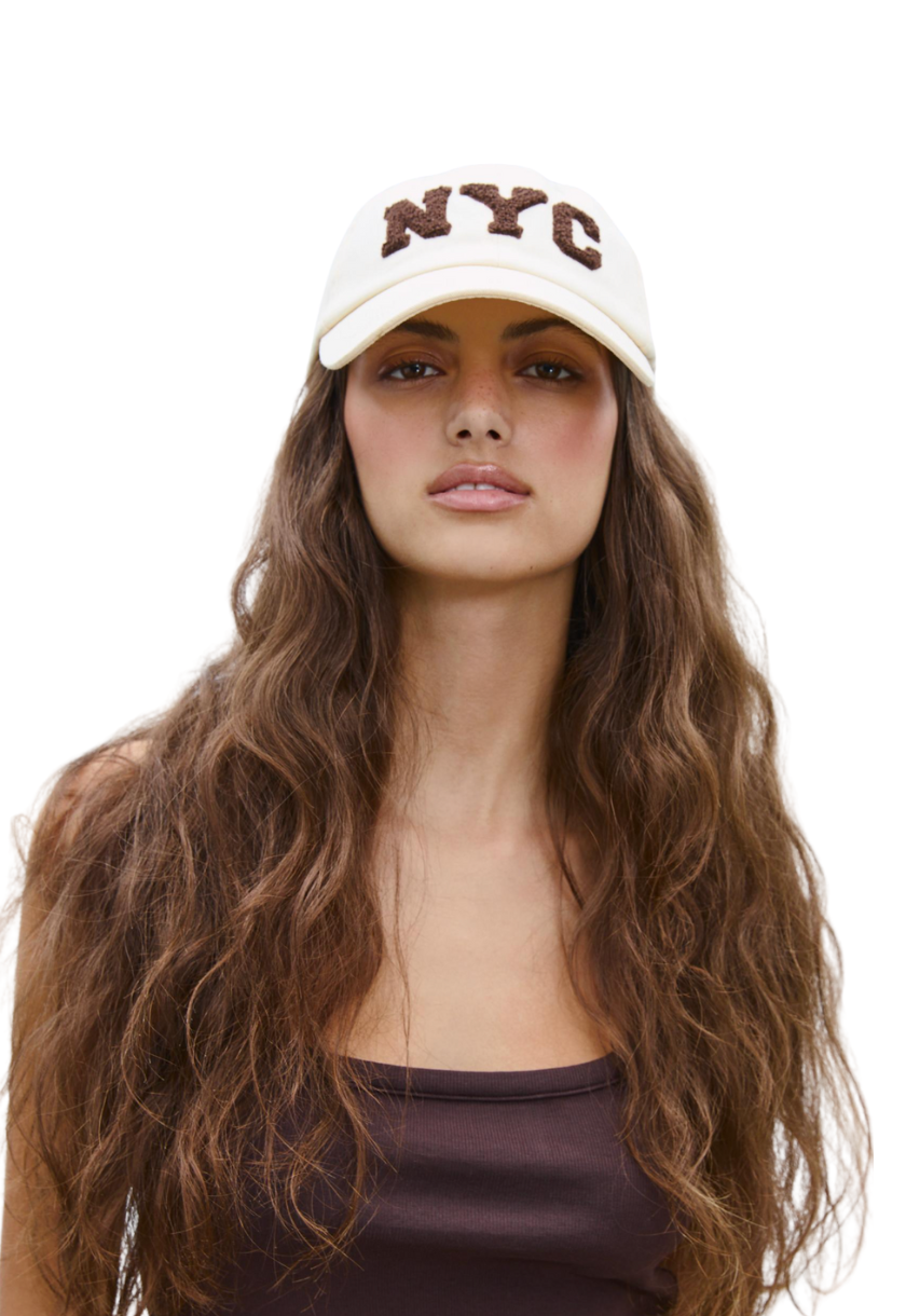 Gorra para mujer estilo NYC con letras café de tamaño grande